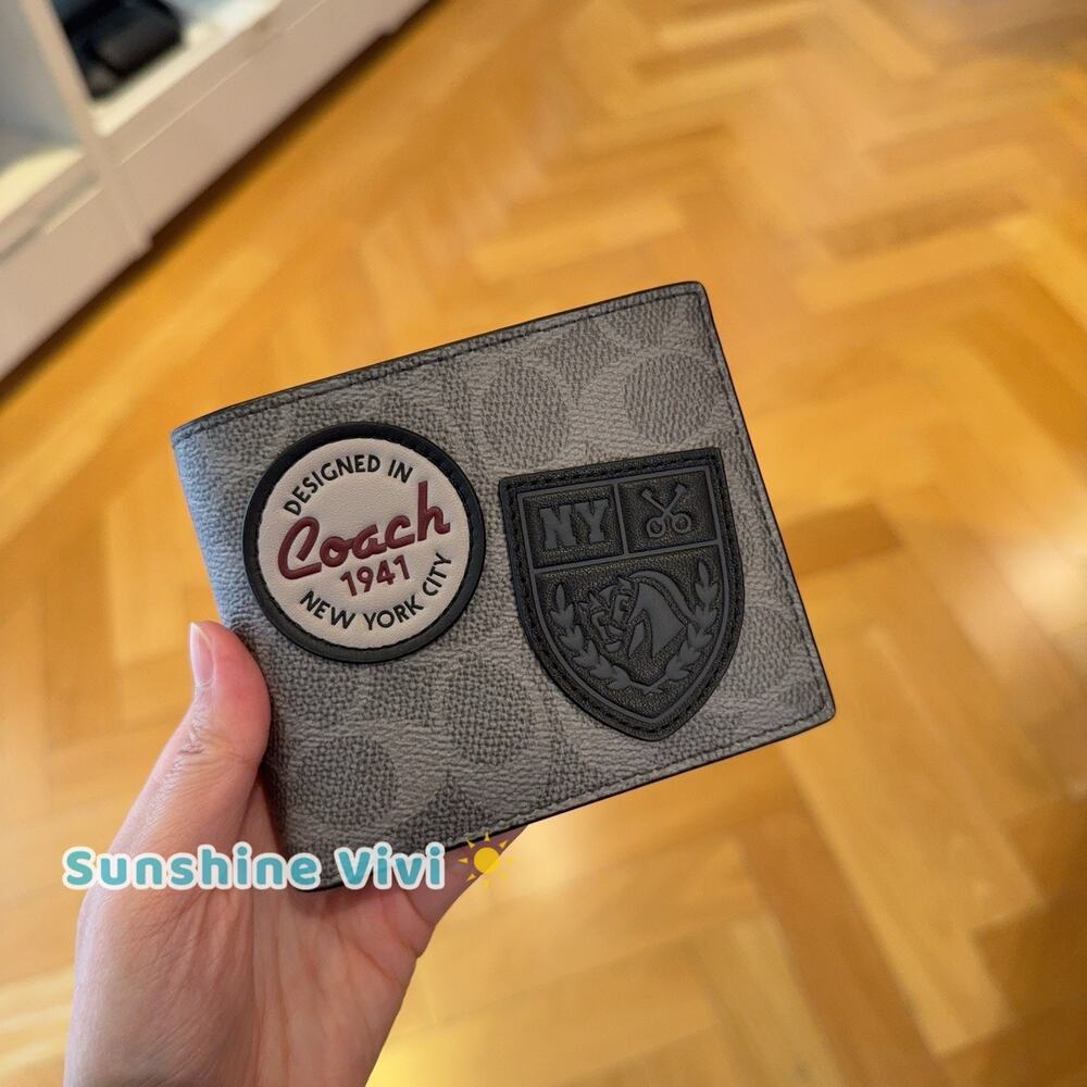 NWT Coach Men's 3-In-1 WalletIn Signature Canvas With Patches CCG27 Grey Multi